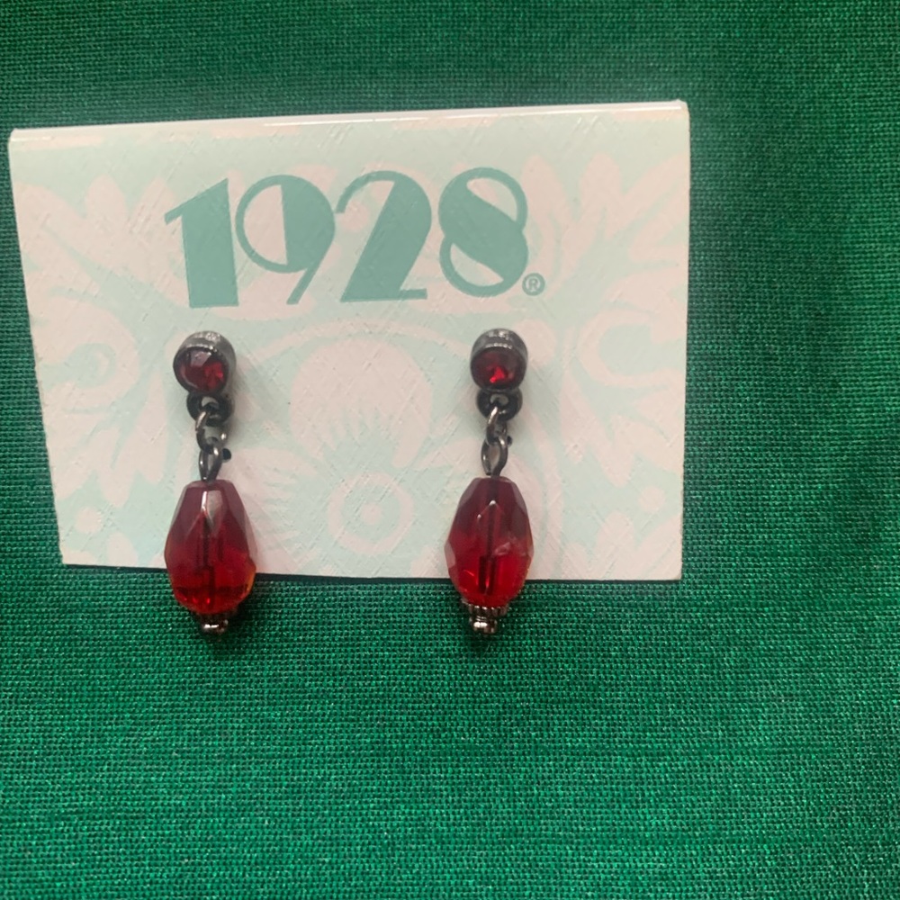 NEW 1928 Red Vintage Style Drop Earrings with Pewter Tone Setting